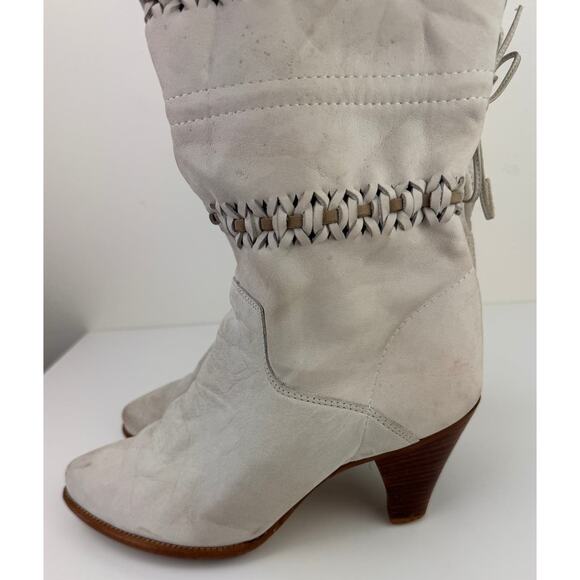 ZODIAC White Leather Almond Toe Woven Self Tie Mid-Calf Bootie Size 8.5 VINTAGE - Picture 4 of 8